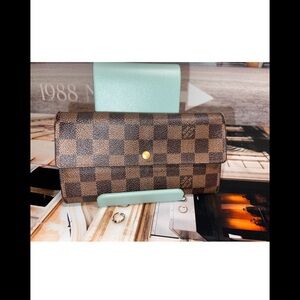 louis vuitton damier ebene sarah long wallet